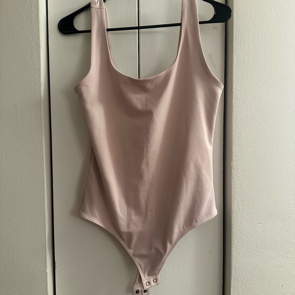 Express baby pink body contour bodysuit